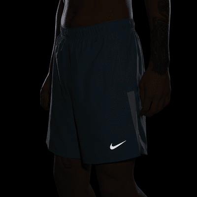 Nike Challenger Dri-FIT 2-in-1 hardloopshorts voor heren (18 cm)