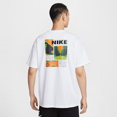 Nike Sportswear Premium Essentials Playera para hombre