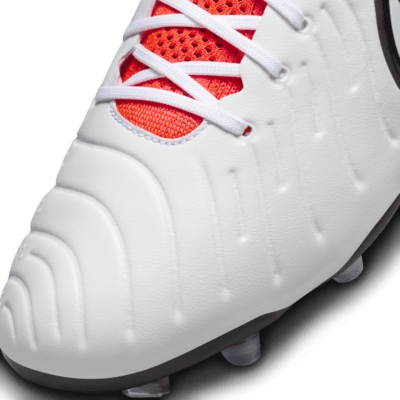 Tacos de fútbol de corte low para terreno firme Nike Tiempo Legend 10 Elite