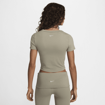 Nike One Fitted Dri-FIT Kısa Kollu Crop Kadın Üstü