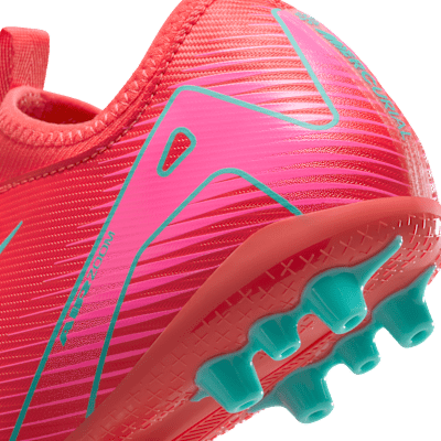 Nike Jr. Mercurial Vapor 16 Academy Little/Big Kids' AG Low-Top Soccer Cleats