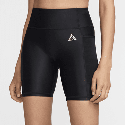 Shorts de ciclismo Dri-FIT ADV de tiro medio de 18 cm con bolsillos para mujer Nike ACG "White Rapids"