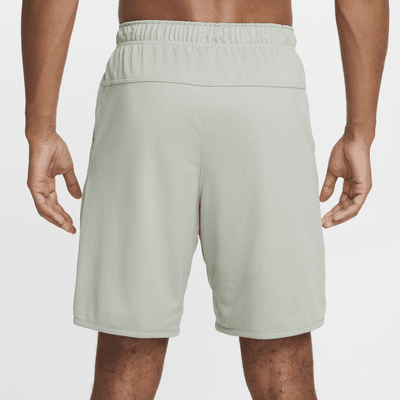 Shorts versátiles sin forro Dri-FIT de 23 cm para hombre Nike Totality