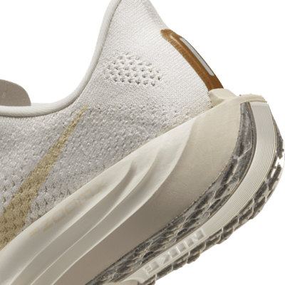 Tenis de correr en carretera para mujer Nike Pegasus Plus