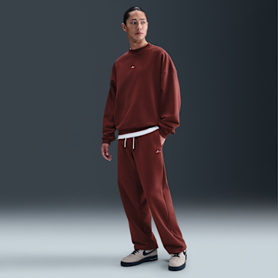 Nike Standard Issue