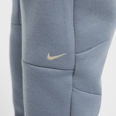 Nike Sportswear Tech Fleece szabadidőnadrág nagyobb gyerekeknek