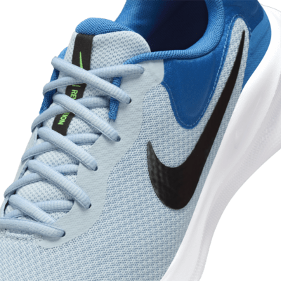 Tenis para correr en pavimento para hombre Nike Revolution 7