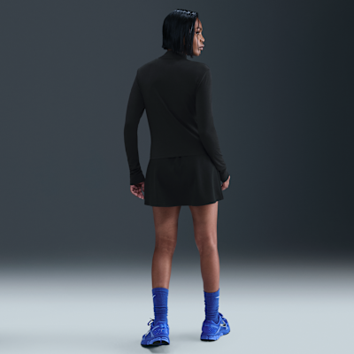 Playera de manga larga slim con cuello alto para mujer Nike Sportswear Chill Knit