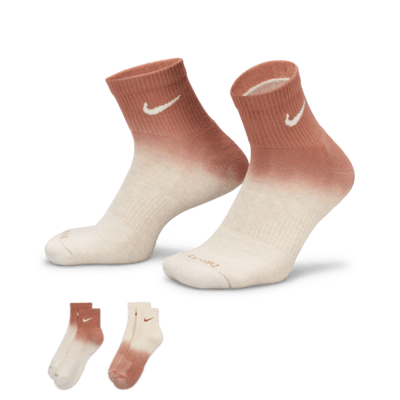 Nike Everyday Plus Calcetines hasta el tobillo acolchados (2 pares)