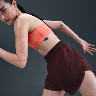 Shorts Dri-FIT holgados de 8 cm con forro de ropa interior para mujer Nike One
