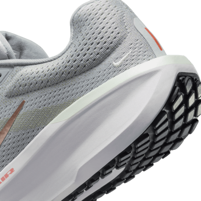 Tenis de correr en pavimento para mujer Nike Winflo 11