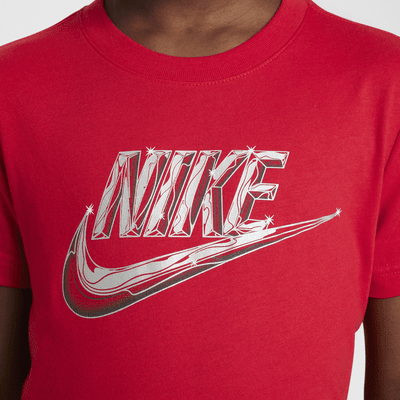 Playera Futura metalizada para niños talla pequeña Nike