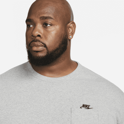 Nike Sportswear Premium Essentials Men's Pocket T-Shirt