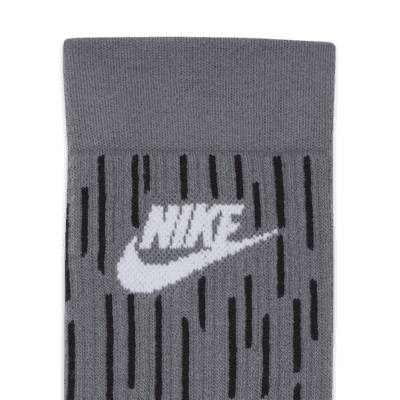 Nike Everyday Essential Crew Socks (3 Pairs). Nike AU