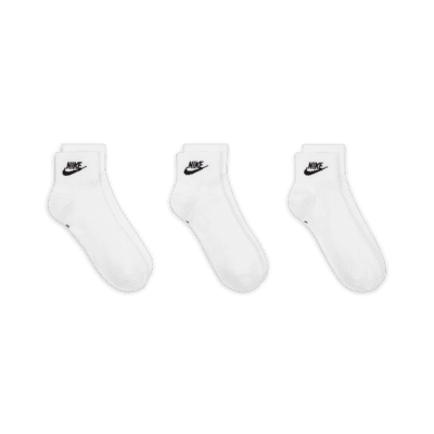 Nike Everyday Essential Ankle Socks (3 Pairs). Nike SG