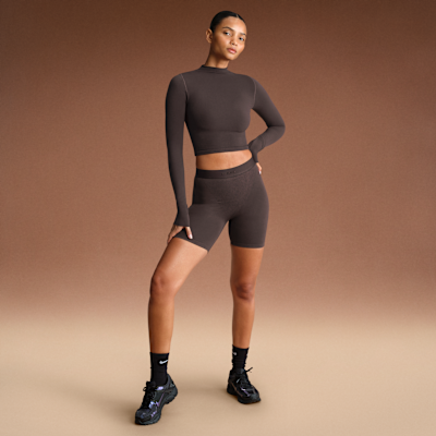 NikeSKIMS Vintage Seamless Women's Mock-Neck Crop Top