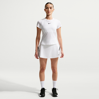 NikeCourt Advantage Dri-FIT-tennisskjørt med høyt liv til dame