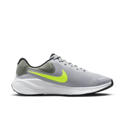 Tenis para correr en pavimento para hombre Nike Revolution 7