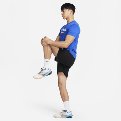 Nike Dri-FIT Men's Fitness T-Shirt. Nike SG