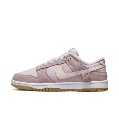 pink suede nike dunks