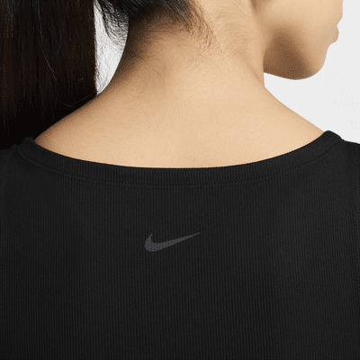 เสื้อกล้ามเอวลอย Dri-FIT ผู้หญิง Nike One Fitted Rib