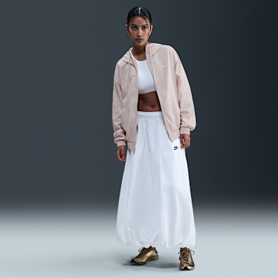 Nike Sportswear Classic Wovens Chaqueta holgada con capucha y protección UV - Mujer