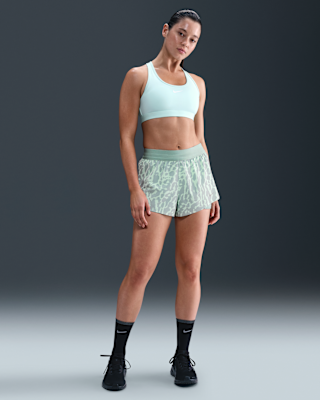 Женские шорты Nike Swift Dri-FIT Mid-Rise 2-in-1 Printed Shorts для бега