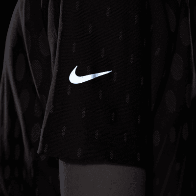 Κοντομάνικη μπλούζα Dri-FIT ADV Nike για μεγάλα κορίτσια