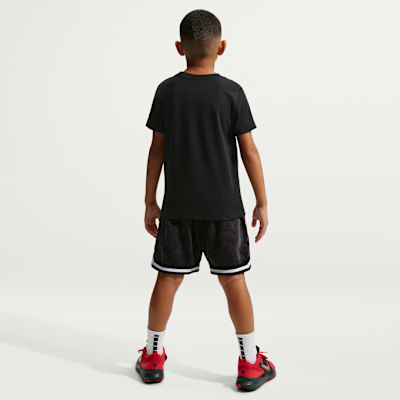 Nike Sportswear Older Kids' T-Shirt