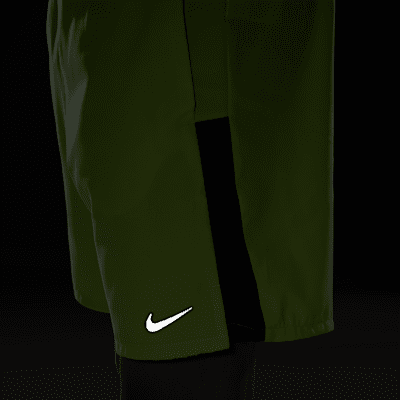 Shorts da training Nike Dri-FIT Challenger – Ragazzo