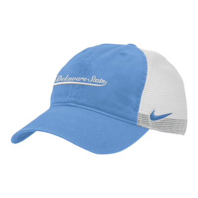 Gorra de rejilla universitaria Nike Delaware State Heritage86