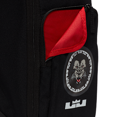 เป้สะพายหลัง LeBron (25 ล.)