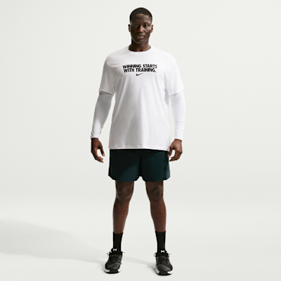 Shorts versátiles Dri-FIT de 18 cm sin forro para hombre Nike Unlimited