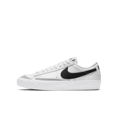 nike blazer black white low