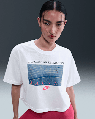 Женская футболка Nike Sportswear Club Cropped