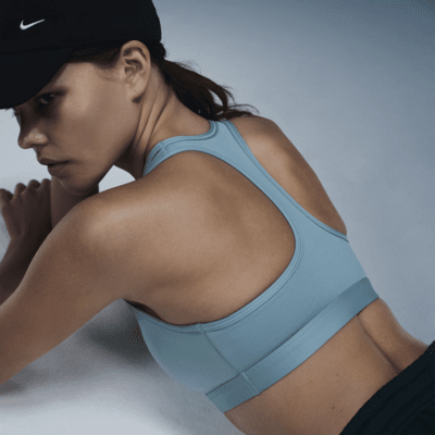 Bra deportivo con almohadillas para mujer Nike Swoosh Medium Support