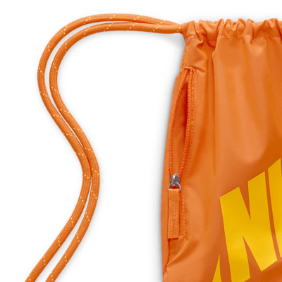 Nike Heritage Tas met trekkoord (13 liter)