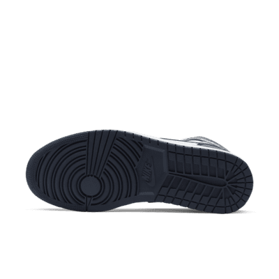 Air Jordan 1 Mid Shoes. Nike FI