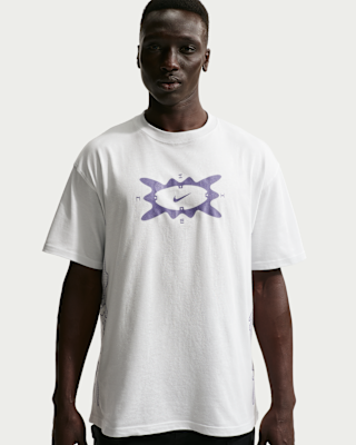 Женская футболка Nike Sportswear