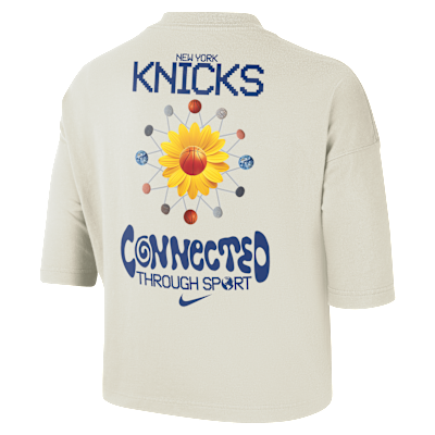 New York Knicks Courtside Women's Nike NBA Boxy T-Shirt
