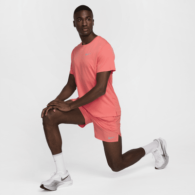 Nike Stride Dri-FIT fôret løpeshorts til herre (18 cm)