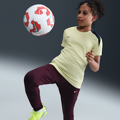 Nike Dri-FIT Strike Older Kids' Football Pants