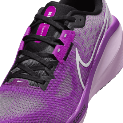 Tenis de correr en pavimento para hombre Nike Vomero 17