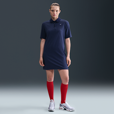 Nike Sportswear Essential