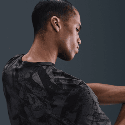 Haut de training Dri-FIT UV Nike Hyverse pour homme