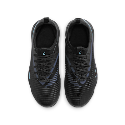 Tacos de fútbol para pasto sintético (turf) para niños grandes Nike Jr. Phantom 6 Low Academy