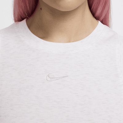 Damska przylegająca koszulka bez rękawów w drobny prążek o skróconym kroju Nike Sportswear Chill Knit