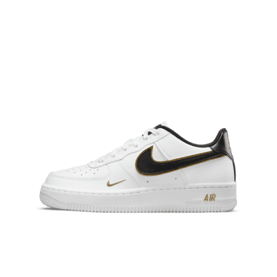 Nike Air Force 1 LV8 Older Kids' Shoe 