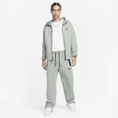 Nike Sportswear Tech Fleece Men's Open-Hem Tracksuit Bottoms. Nike AT