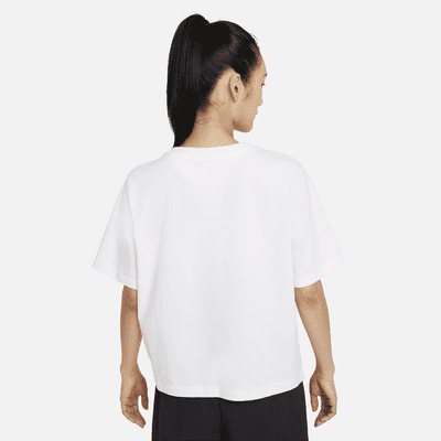 Nike Sportswear Essential Women's Boxy T-Shirt